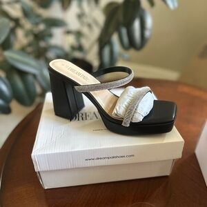 Dream Pairs Black Rhinestone Heels